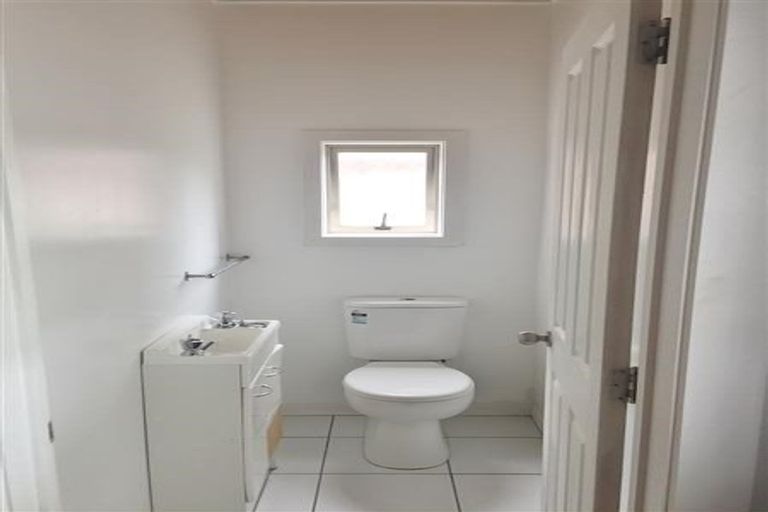 Photo of property in 65 Gonville Avenue, Gonville, Whanganui, 4501