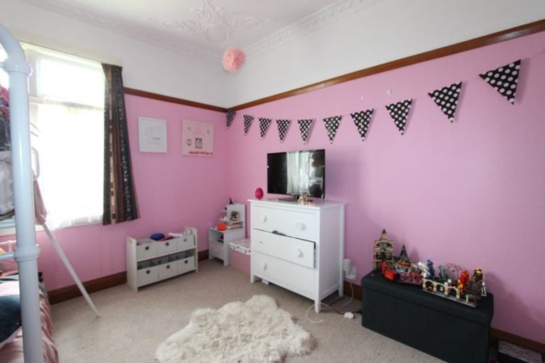 Photo of property in 10 Arthur Street, Pahiatua, 4910