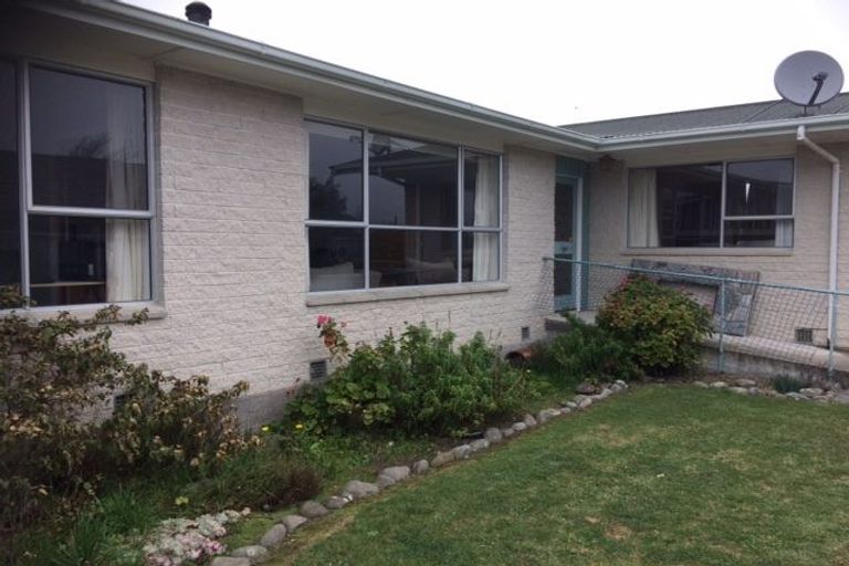 Photo of property in 190 Horndon Street, Darfield, 7510