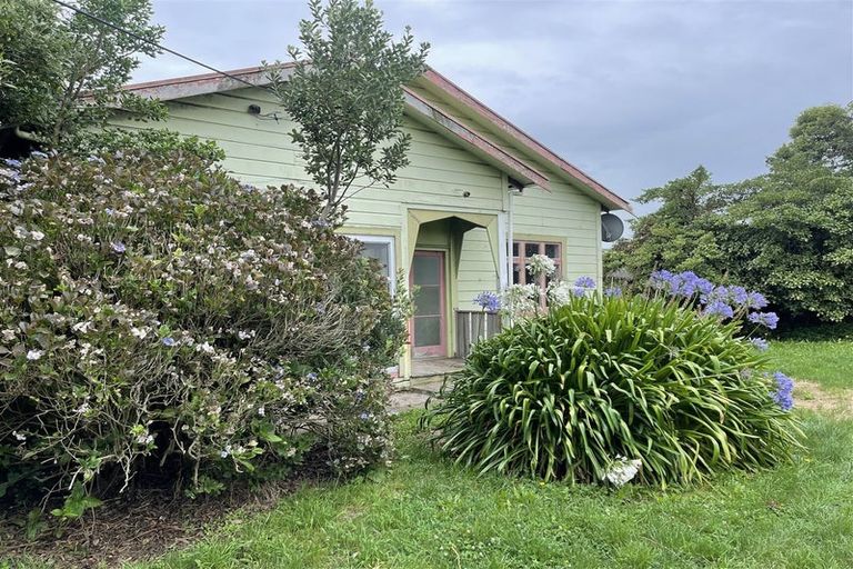 Photo of property in 127 Kakaramea Road, Kakaramea, Patea, 4598