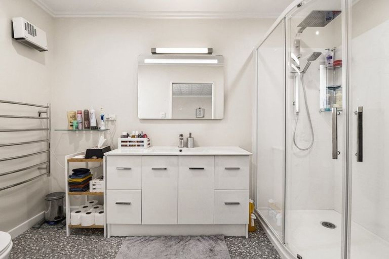 Photo of property in 133 Doon Street, Waverley, Dunedin, 9013