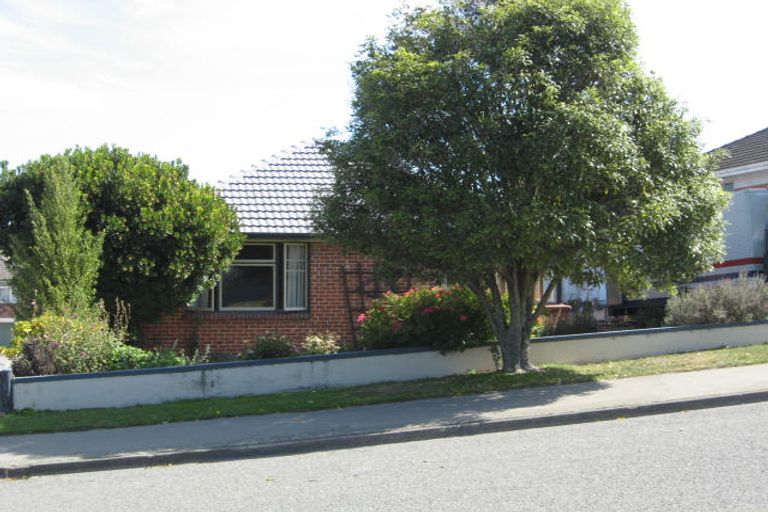 Photo of property in 40 Avenue Road, West End, Timaru, 7910