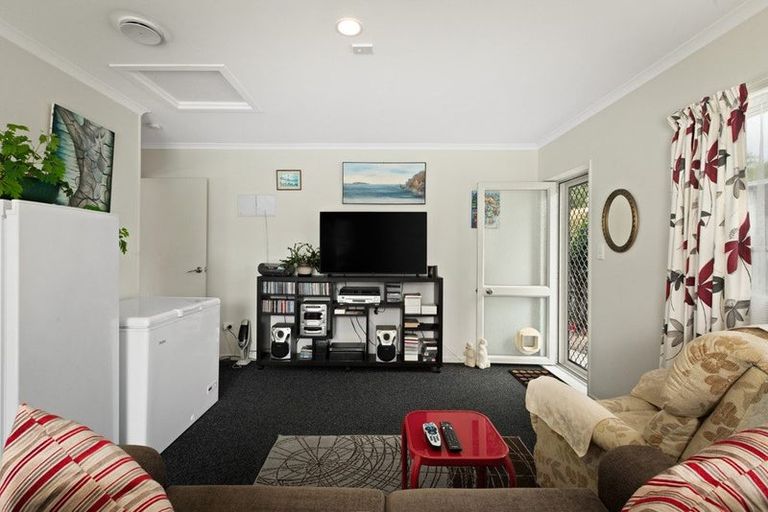 Photo of property in 9 Ocean Breeze Drive, Waihi Beach, 3611