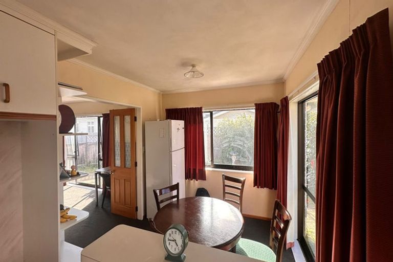 Photo of property in 24a Trafalgar Street, Waiwhetu, Lower Hutt, 5010