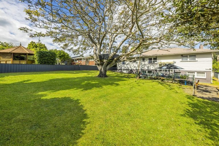 Photo of property in 14 Snell Avenue, Papakura, 2110