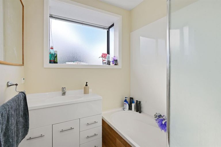 Photo of property in 855 Main North Road, Belfast, Christchurch, 8051