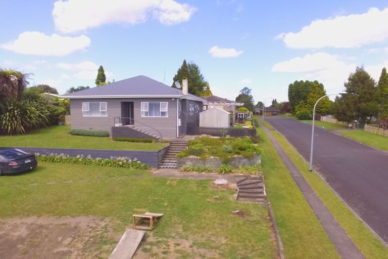 Photo of property in 20 Terrace Street, Putaruru, 3411