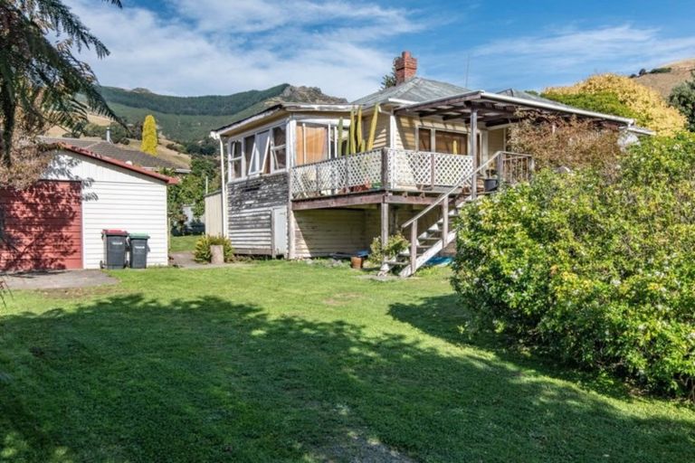 Photo of property in 8 Aubrey Street South, Akaroa, 7520