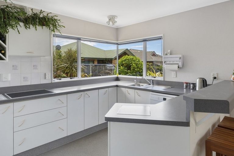 Photo of property in 21 Coleridge Place, Stoke, Nelson, 7011