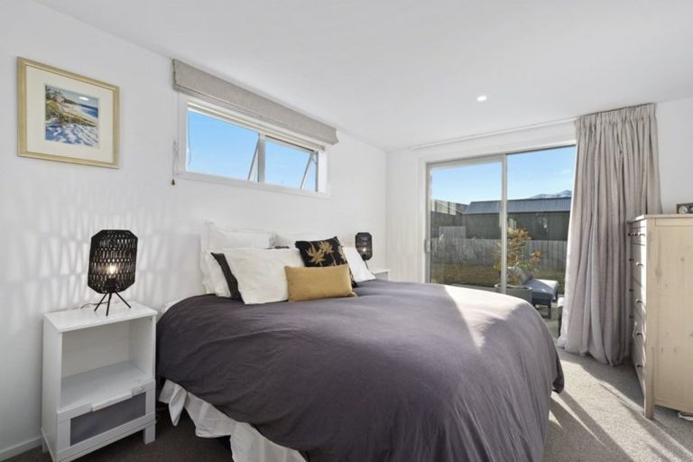 Photo of property in 20 Myles Way, Lower Shotover, Queenstown, 9304