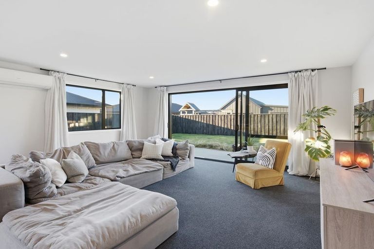 Photo of property in 3 Kotua Street, Woodend, 7610
