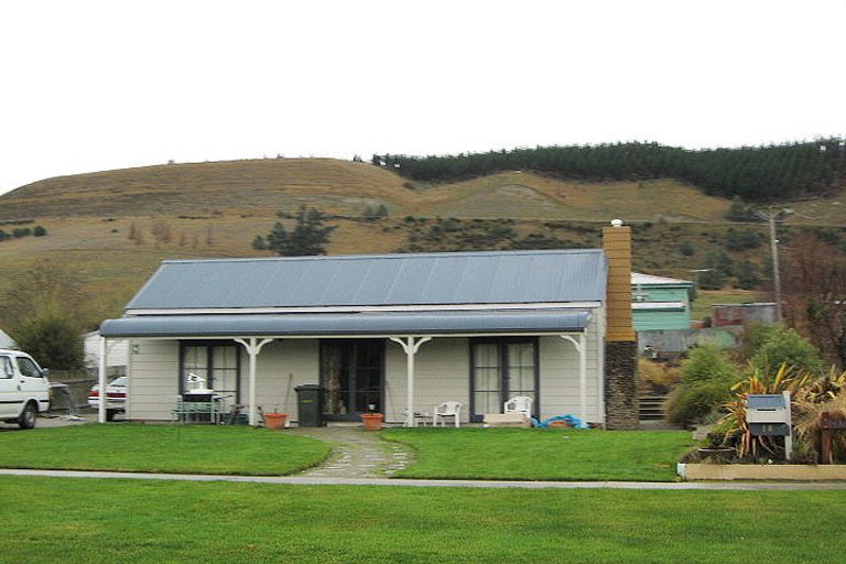 Photo of property in 18 Fache Street, Clyde, 9330