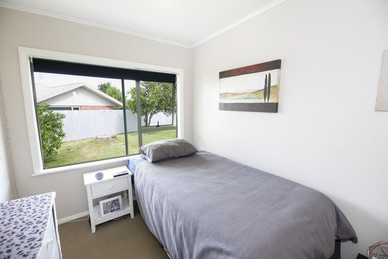Photo of property in 3b Hinton Road, Taradale, Napier, 4112