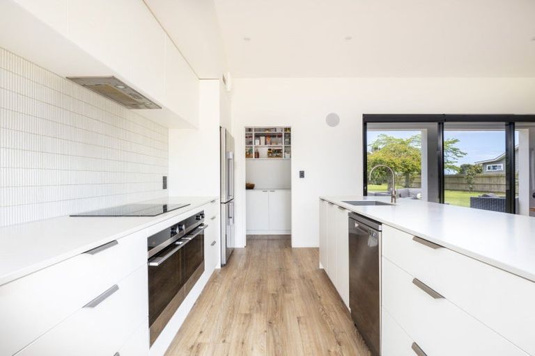 Photo of property in 244 Corbett Road, Paraite, New Plymouth, 4373