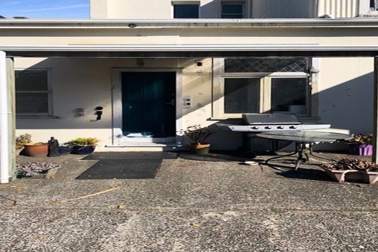 Photo of property in 12/14 High Street, Marton, 4710