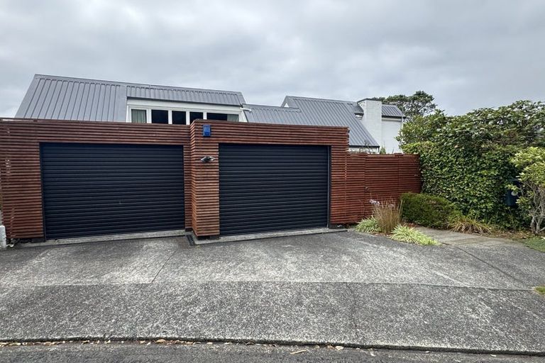 Photo of property in 12 Nagpur Terrace, Broadmeadows, Wellington, 6035