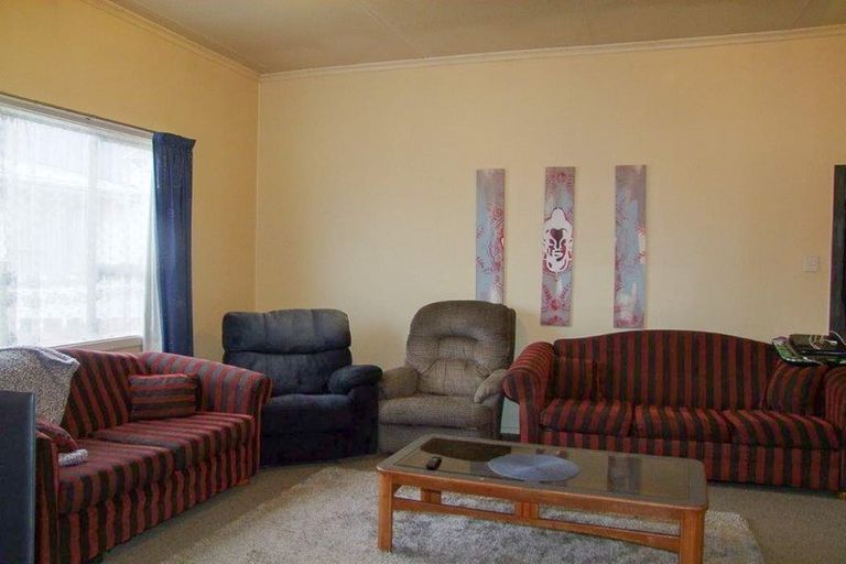 Photo of property in 82 Johnson Street, Milton, 9220