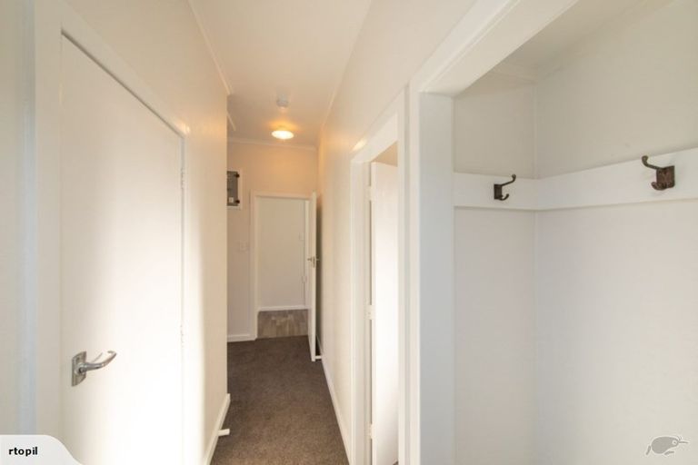 Photo of property in 1/185 Fitzherbert Avenue, West End, Palmerston North, 4410