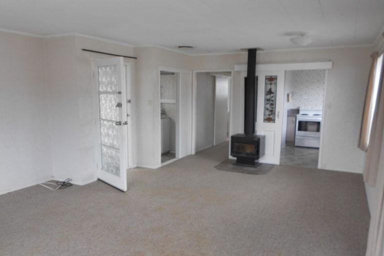 Photo of property in 2/311 Carrington Street, Vogeltown, New Plymouth, 4310