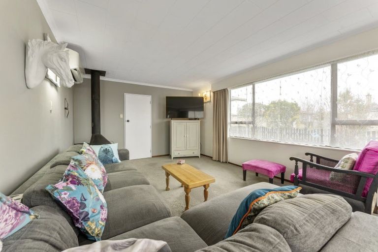 Photo of property in 55 Phillips Street, Sanson, 4817