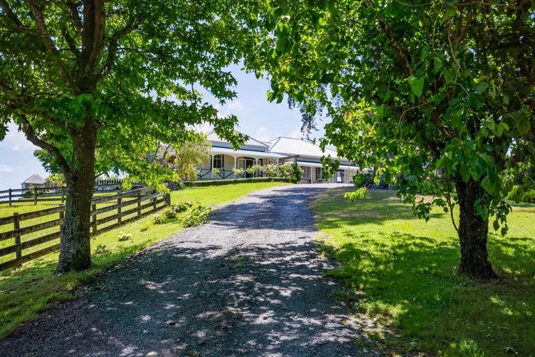 Photo of property in 73 Owhiwa Road, Parua Bay, Onerahi, 0192