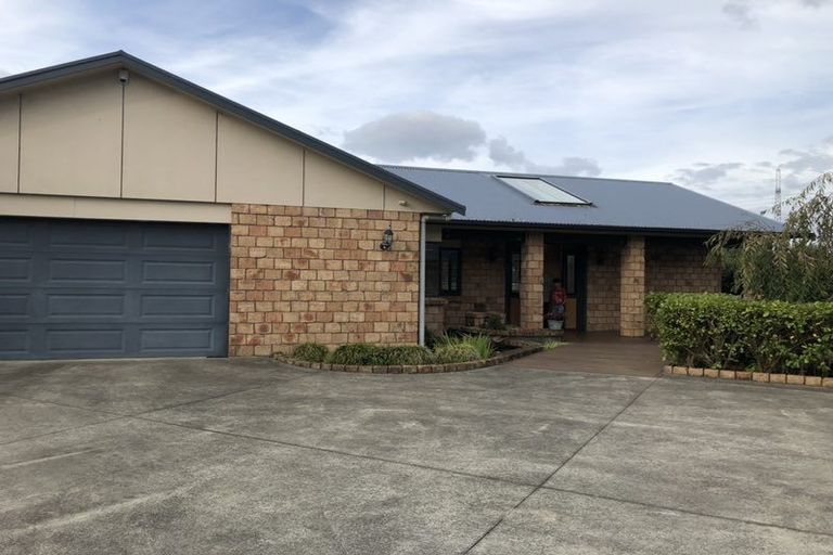 Photo of property in 12 Mceldownie Road, Ramarama, Drury, 2579