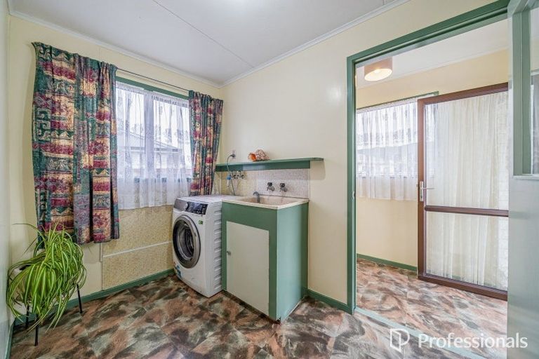Photo of property in 33 Donnelley Drive, Wainuiomata, Lower Hutt, 5014