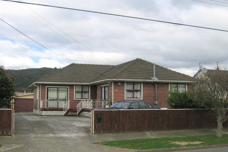 Photo of property in 1209 Taita Drive, Taita, Lower Hutt, 5011