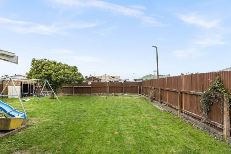 Photo of property in 27 Richmond Street, Maraenui, Napier, 4110