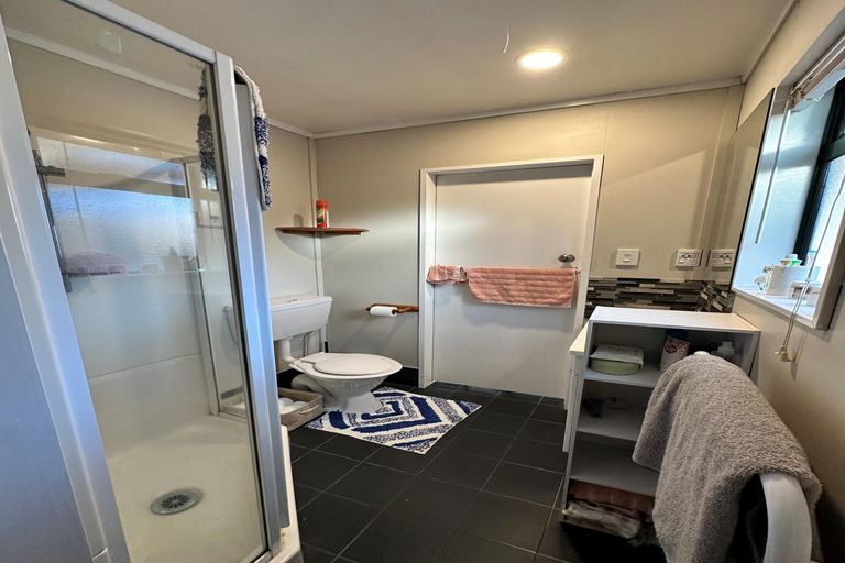 Photo of property in 10 Queen Street, Cambridge, 3434