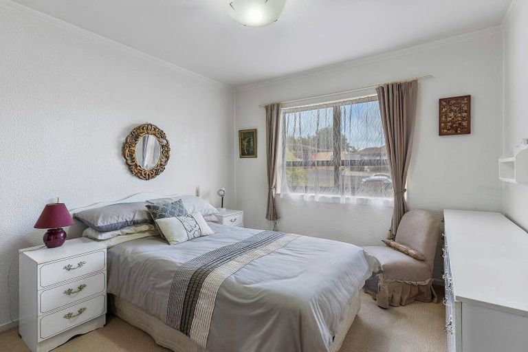 Photo of property in 2/12 Sherie Place, Howick, Auckland, 2014