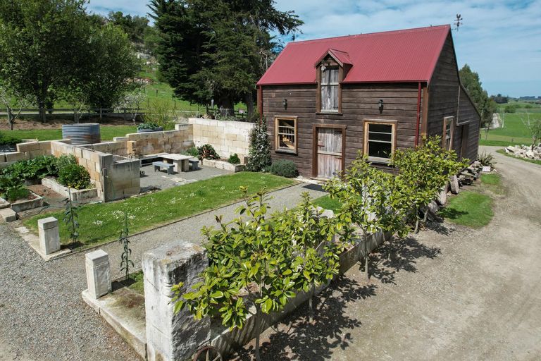 Photo of property in 273 Springfield Road, Totara, Oamaru, 9492