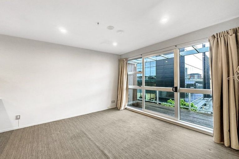 Photo of property in 1/143g Carlton Gore Road, Newmarket, Auckland, 1023