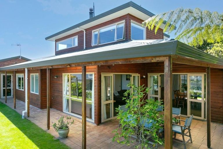 Photo of property in 10 Golders Place, Richmond Heights, Taupo, 3330