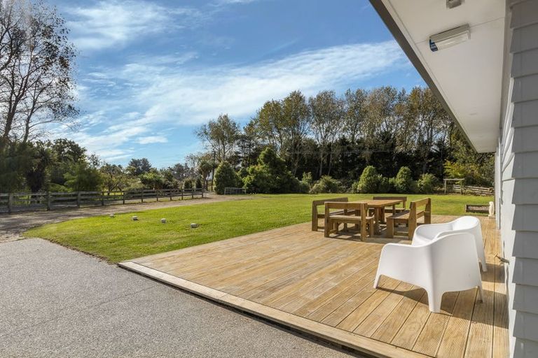 Photo of property in 105 Peka Peka Road, Peka Peka, Waikanae, 5391