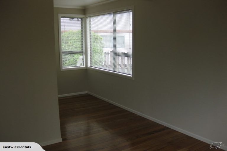 Photo of property in 3a Kelvin Road, Papakura, 2110