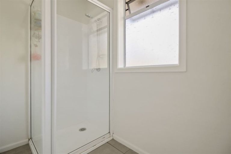 Photo of property in 17 Logie Place, Bromley, Christchurch, 8062