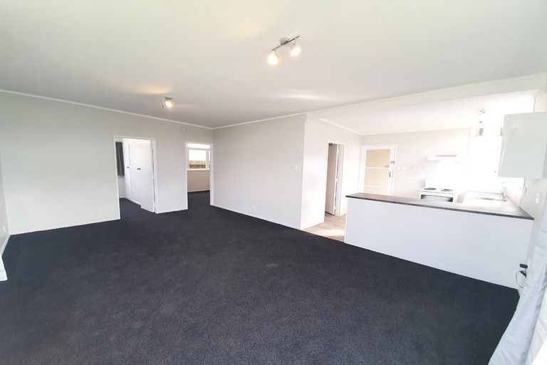 Photo of property in 6a Westhaven Grove, Takaro, Palmerston North, 4412