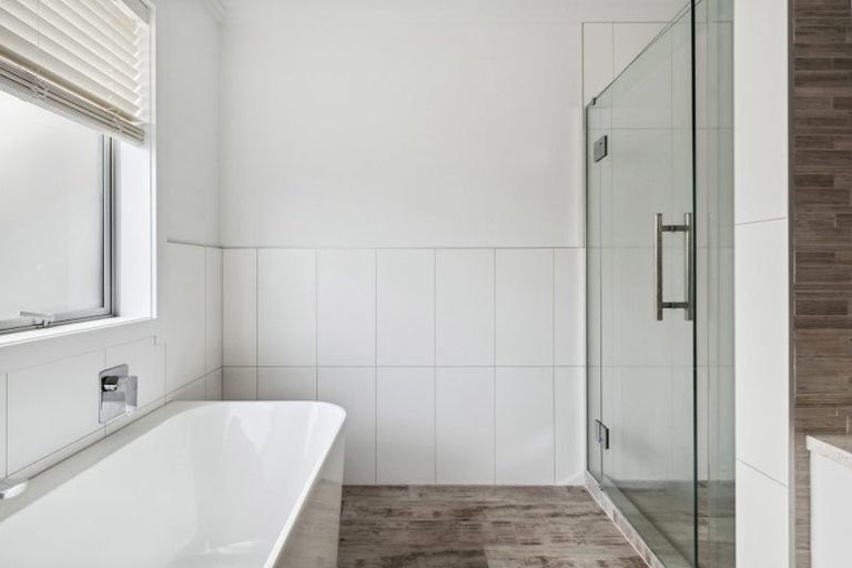 Photo of property in 19 Northbrook Glen, Flagstaff, Hamilton, 3210