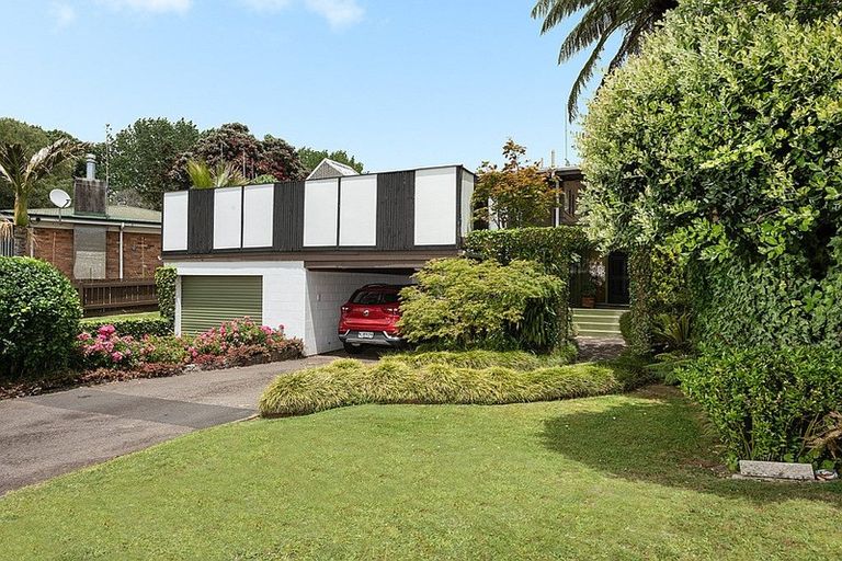 Photo of property in 45 Valley Road, Te Puke, 3119