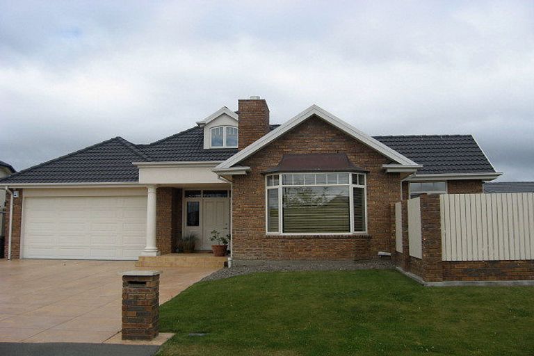 Photo of property in 12 Baldoyle Way, Casebrook, Christchurch, 8051