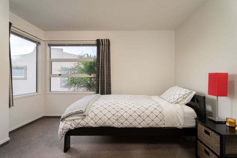 Photo of property in 16 Neston Grove, Churton Park, Wellington, 6037