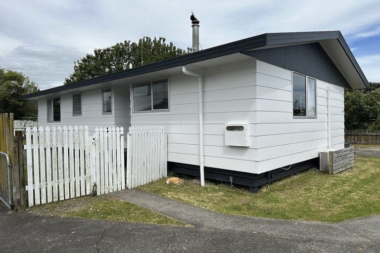 Photo of property in 10 Cypress Place, Aramoho, Whanganui, 4500