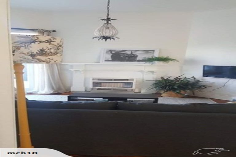 Photo of property in 29 Queen Street, Feilding, 4702