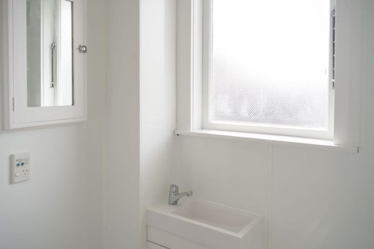 Photo of property in 56 Coates Street, Tawa, Wellington, 5028