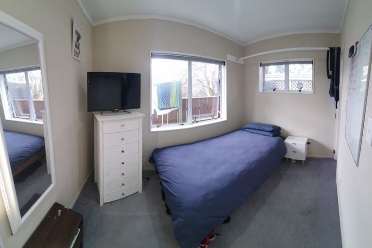 Photo of property in 2a Oriental Street, Petone, Lower Hutt, 5012