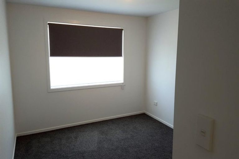 Photo of property in 61 Whiteley Street, Moturoa, New Plymouth, 4310