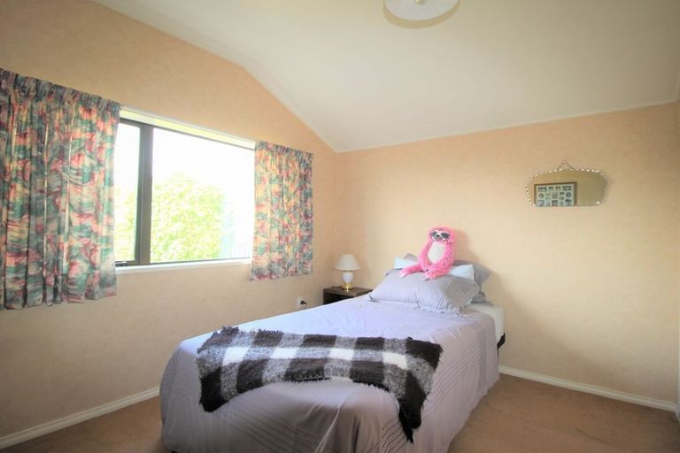 Photo of property in 17a Avon Street, South Hill, Oamaru, 9400