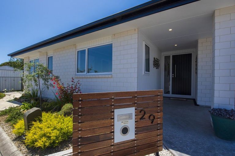 Photo of property in 29 Cobb Place, Otaki, 5512