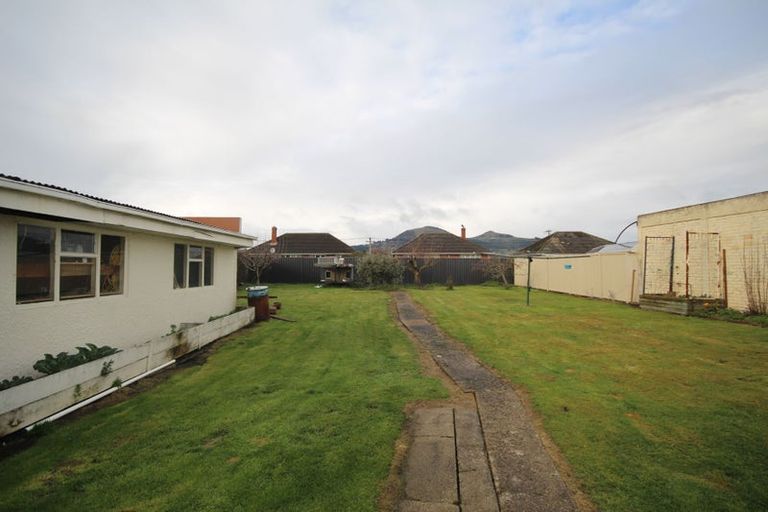Photo of property in 33 Tay Street, Mosgiel, 9024